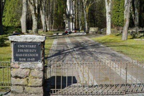 Zakończono renowację cmentarza wojennego żołnierzy Armii Radzieckiej z II wojny światowej w Giżycku